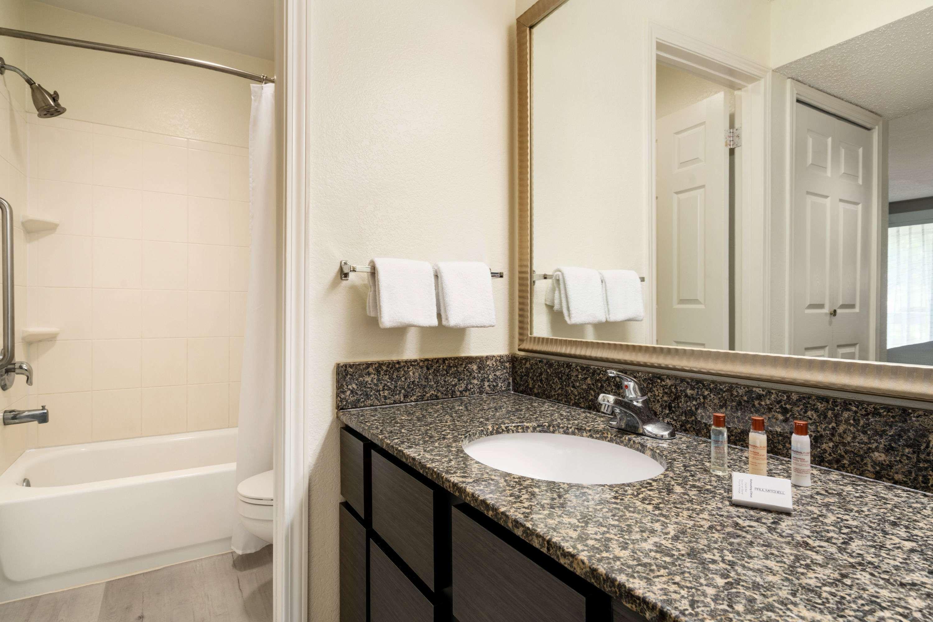 Hawthorn By Wyndham 3*